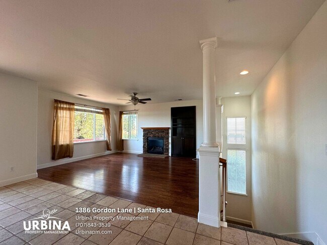 Building Photo - 1386 Gordon Ln