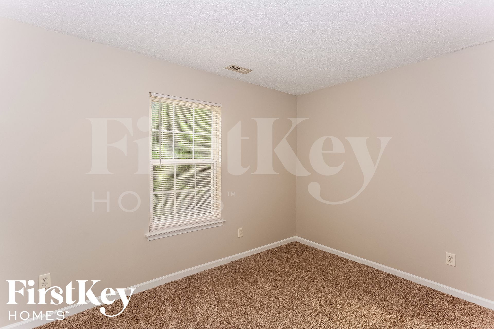 Building Photo - 5829 Falls Ridge Ln