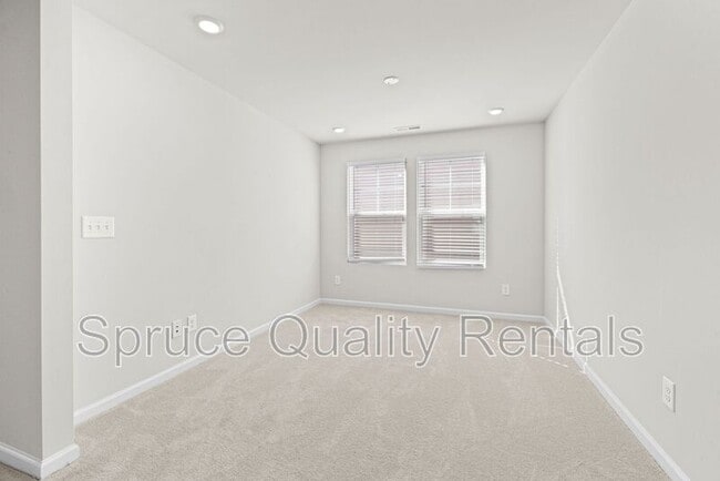 Building Photo - 2219 Cape May Ln