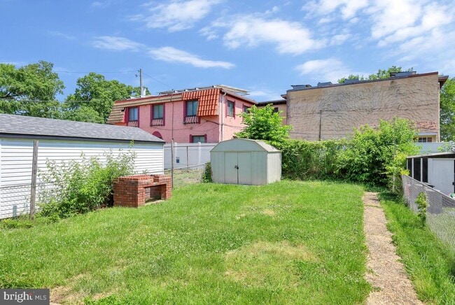 Building Photo - 4304 Wheeler Rd SE