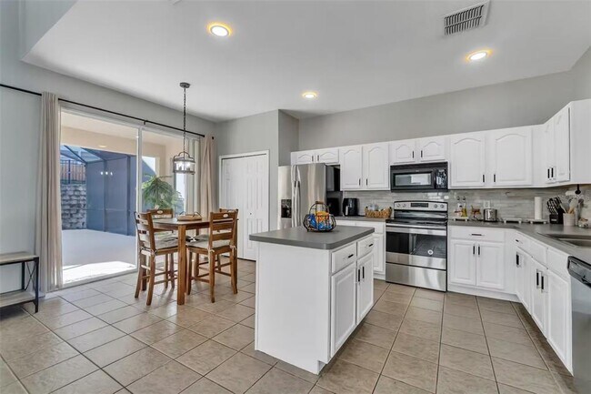 Building Photo - 2801 Lido Key Ct