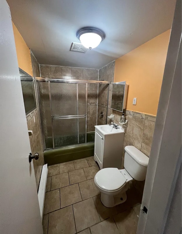 Building Photo - 2613 Bergenline Ave