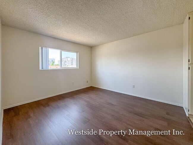 Building Photo - 6253 Lankershim Blvd