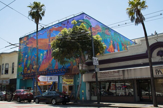 Building Photo - 2554-2558 Bryant Street