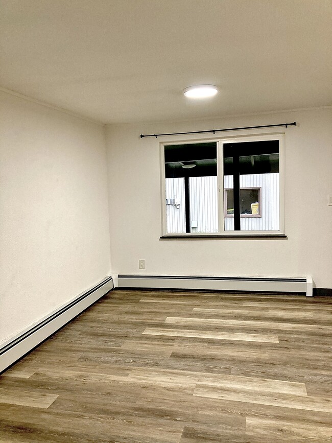 Building Photo - Turpin 4Plex