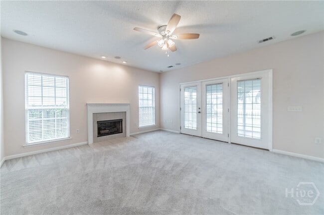 Building Photo - 504 Golden Grove Ln