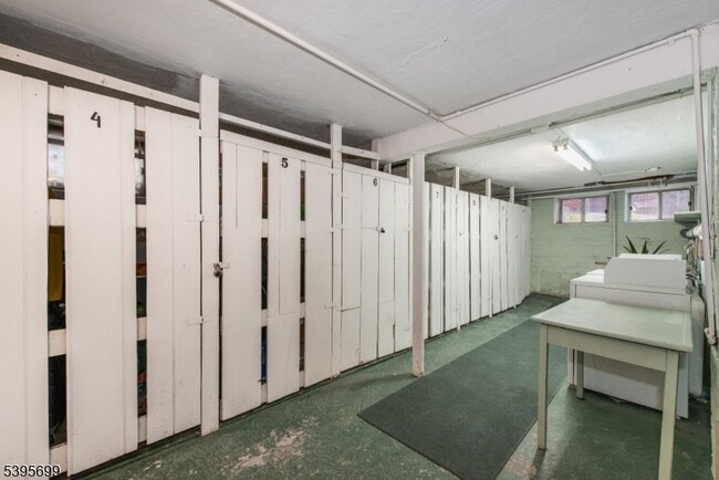 Building Photo - 378 Claremont Ave