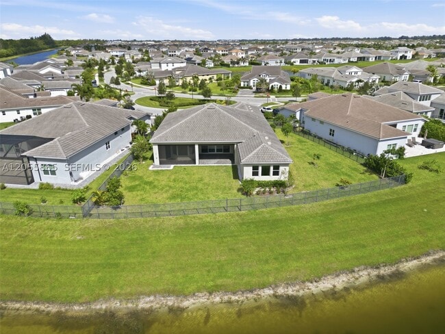 Building Photo - 4662 Estates Cir