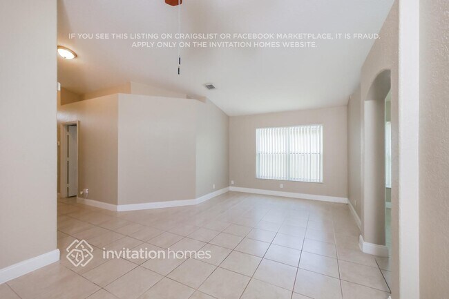 Building Photo - 9901 Red Heart Ln