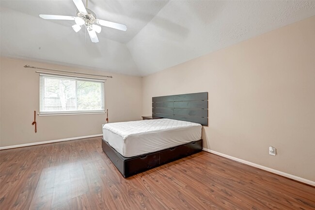 Building Photo - 3914 Crystal Pass Ct