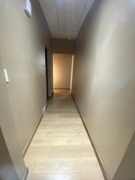 Building Photo - 1159 Route 9W S