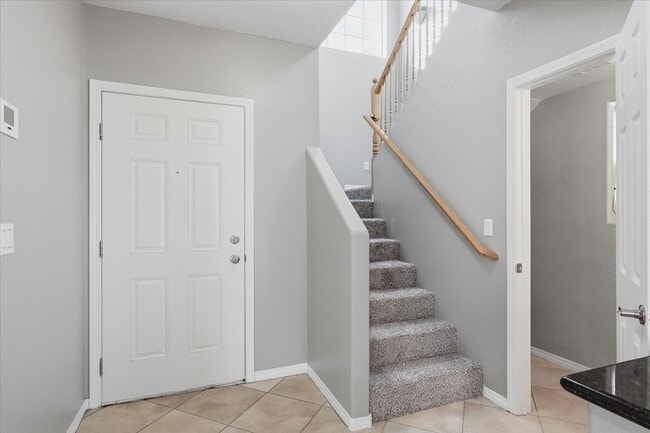 Building Photo - 7404 Celosia St