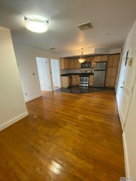 104-65 Roosevelt Ave - 104-65 Roosevelt Ave Queens NY 11368 | Apartment ...