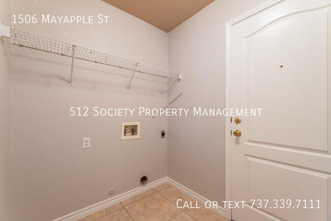 Building Photo - 1506 Mayapple St