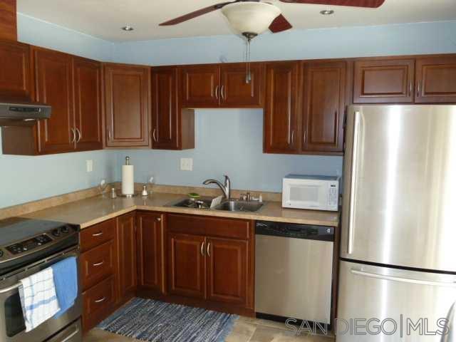 Building Photo - 6909 Park Mesa Way