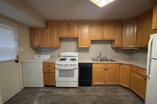 Building Photo - 4594 W 5375 S