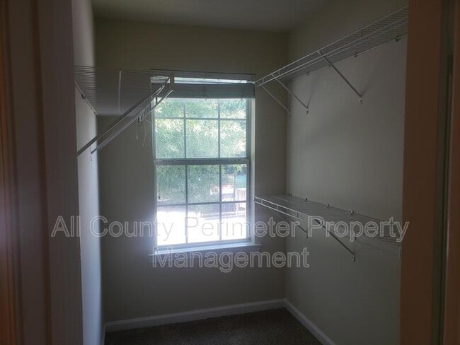 Building Photo - 2954 Vining Ridge Ln