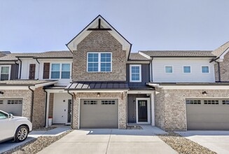 Building Photo - 236 Tyler Cornerstone Trl