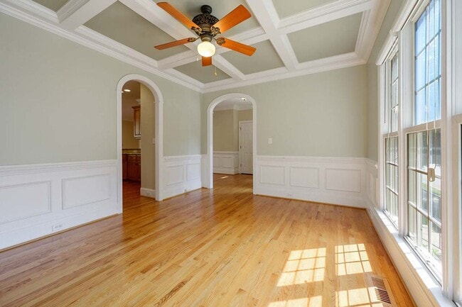 Building Photo - Custom Home in Fantastic Neighborhood!