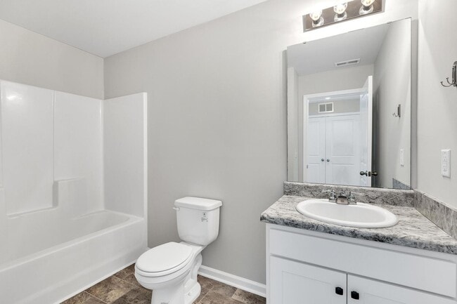 Building Photo - House for Rent in Holly Ridge