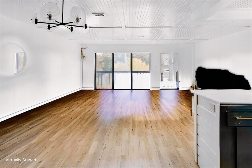 Building Photo - 207 Shirley Ave