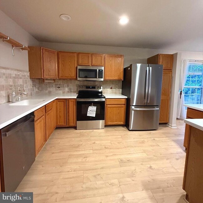 Building Photo - 13120 Misty Glen Ln