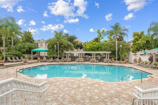 Building Photo - 12825 Madison Pointe Cir