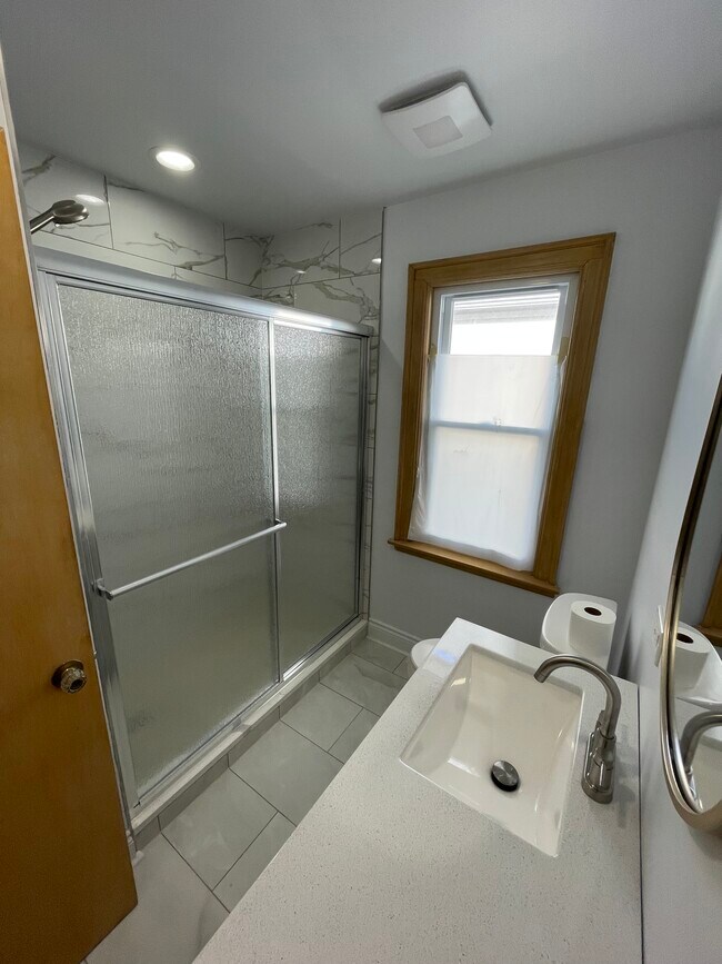 Bathroom - 2200 N Leamington Ave