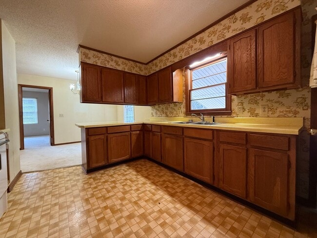 Building Photo - 2 Bedroom/2 Bath Home for Rent