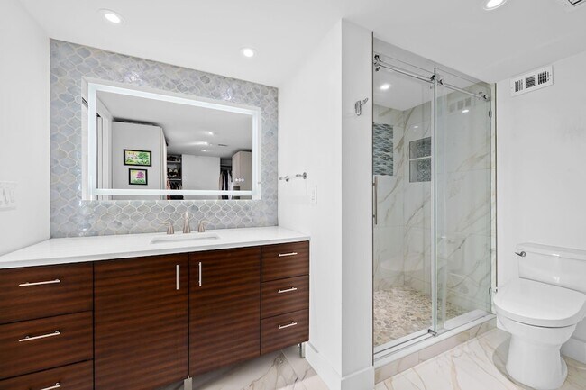 Building Photo - 1151 N Fort Lauderdale Beach Blvd