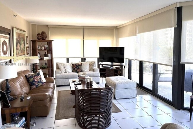 Building Photo - 20185 E Country Club Dr