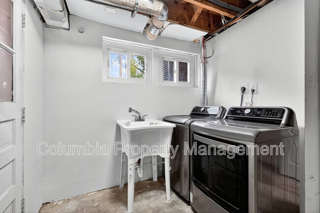 Building Photo - 5221 2nd St NW