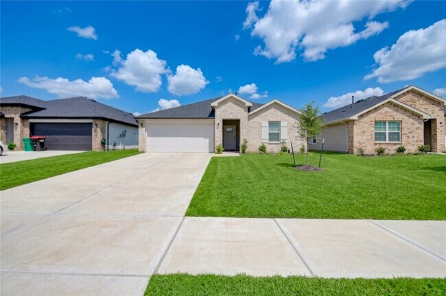 Building Photo - 31818 Melkridge Rd