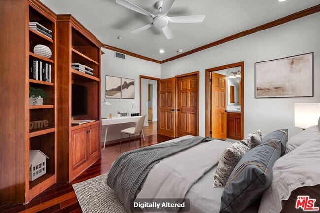 Building Photo - 16730 Calle De Catalina