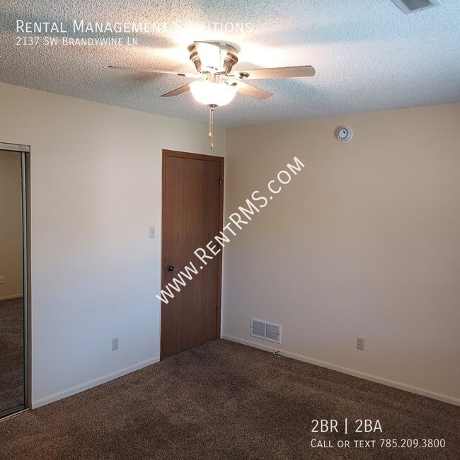 Building Photo - 2137 SW Brandywine Ln