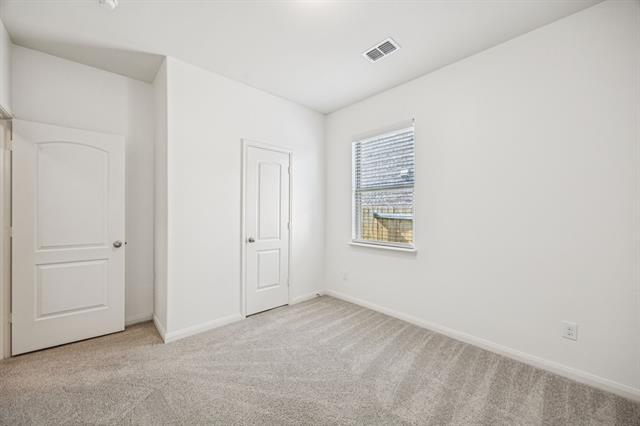 Building Photo - 3000 Parker Dr