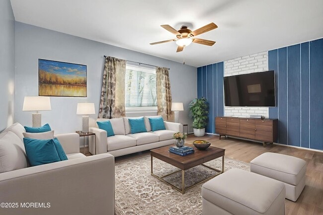 Building Photo - 207 Coville Dr