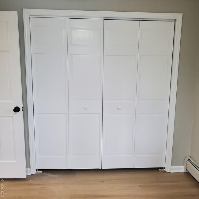 Building Photo - 71 E Searsville Rd