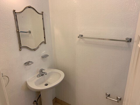 Building Photo - 3 Bed/2 Bath Home in Corrine Terrace - Great Location, Walk to Baldwin Park!