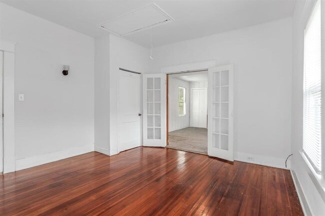 Building Photo - 1601 Holman St