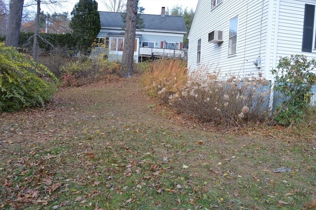 Building Photo - 117 Southville Rd