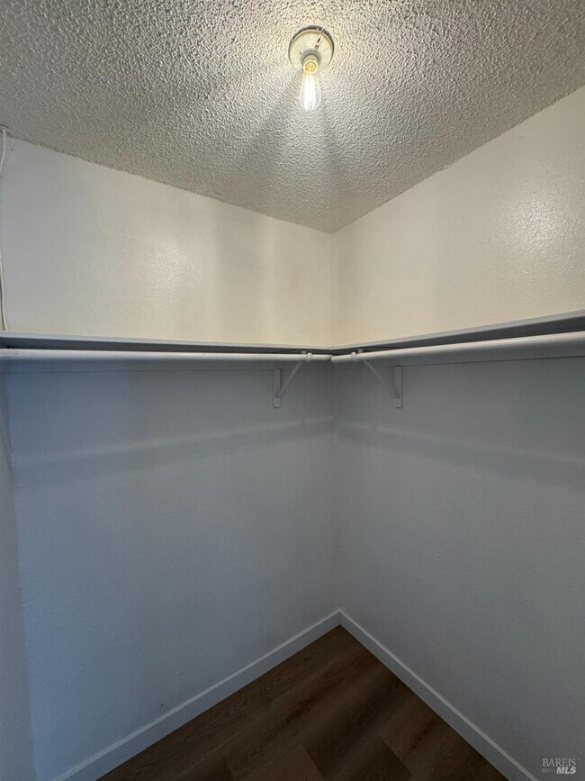 Building Photo - 120 Merrimac Ct