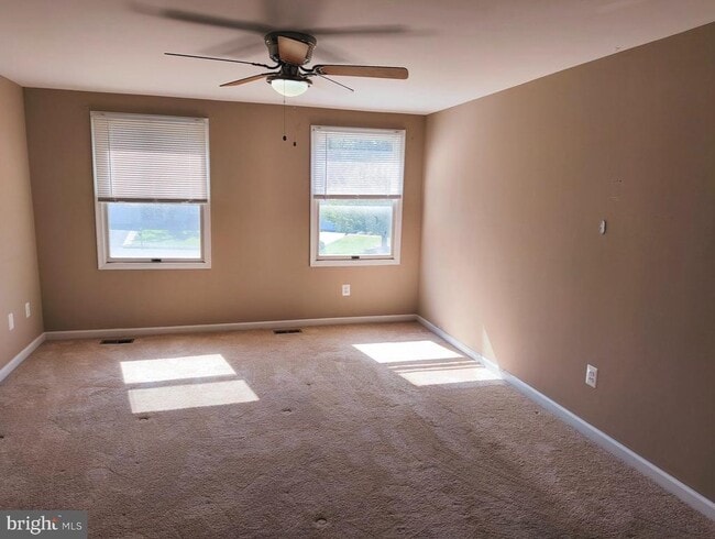 Building Photo - 109 Buckeye Ct