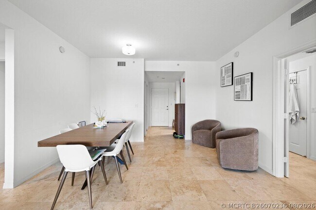 Building Photo - 3590 Coral Wy