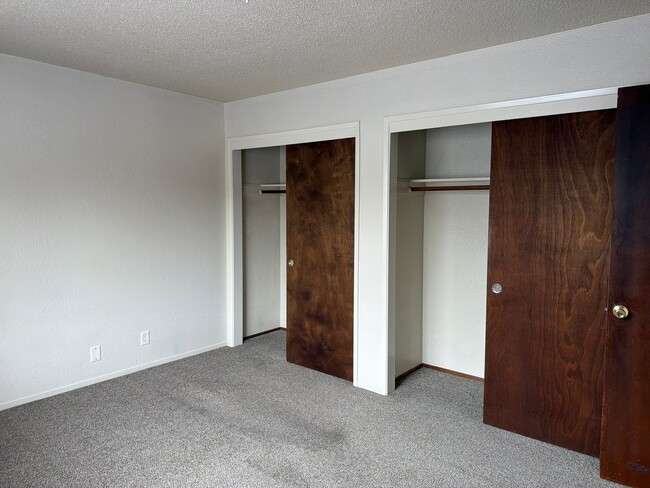 Building Photo - 1580 H St