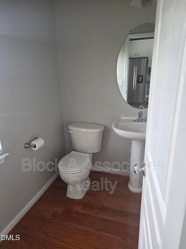 Building Photo - 124 Braeside Ct
