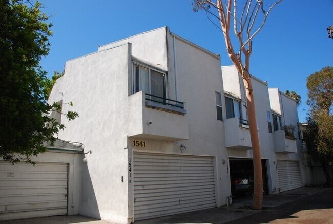 Building Photo - 1541 Harvard Street,