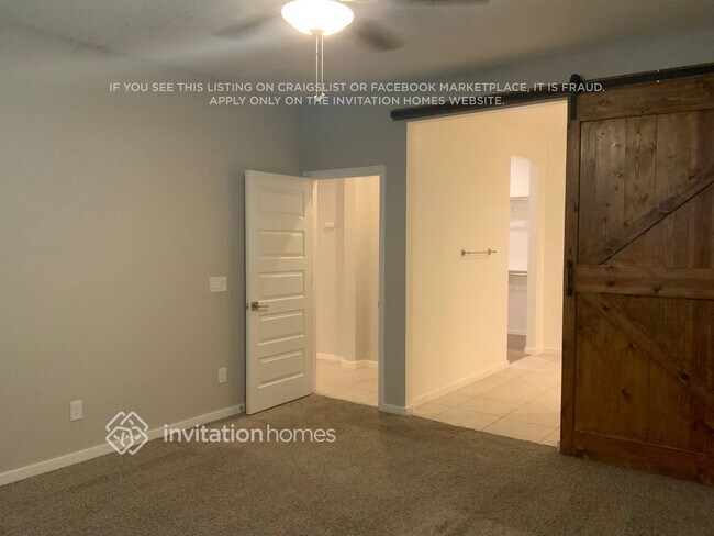 Building Photo - 644 W Panola Dr