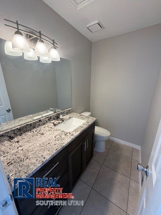 Building Photo - Garden South Condo with Views