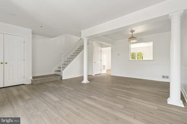 Building Photo - 1109 Pomelo Ct